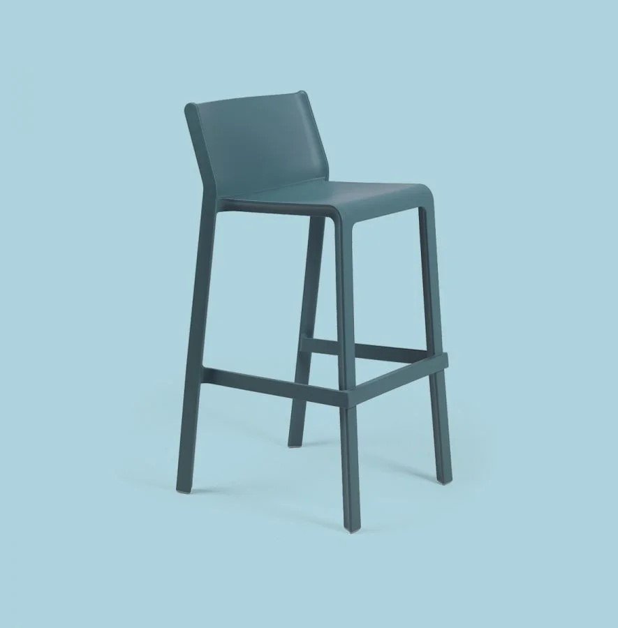 trill-stool-outdoor